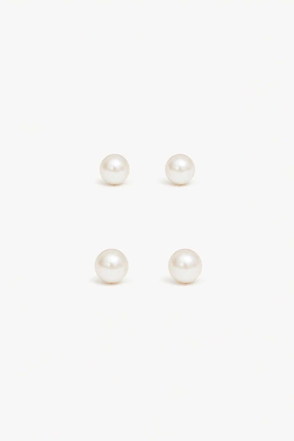 FRESHWATER PEARL STUD EARRINGS