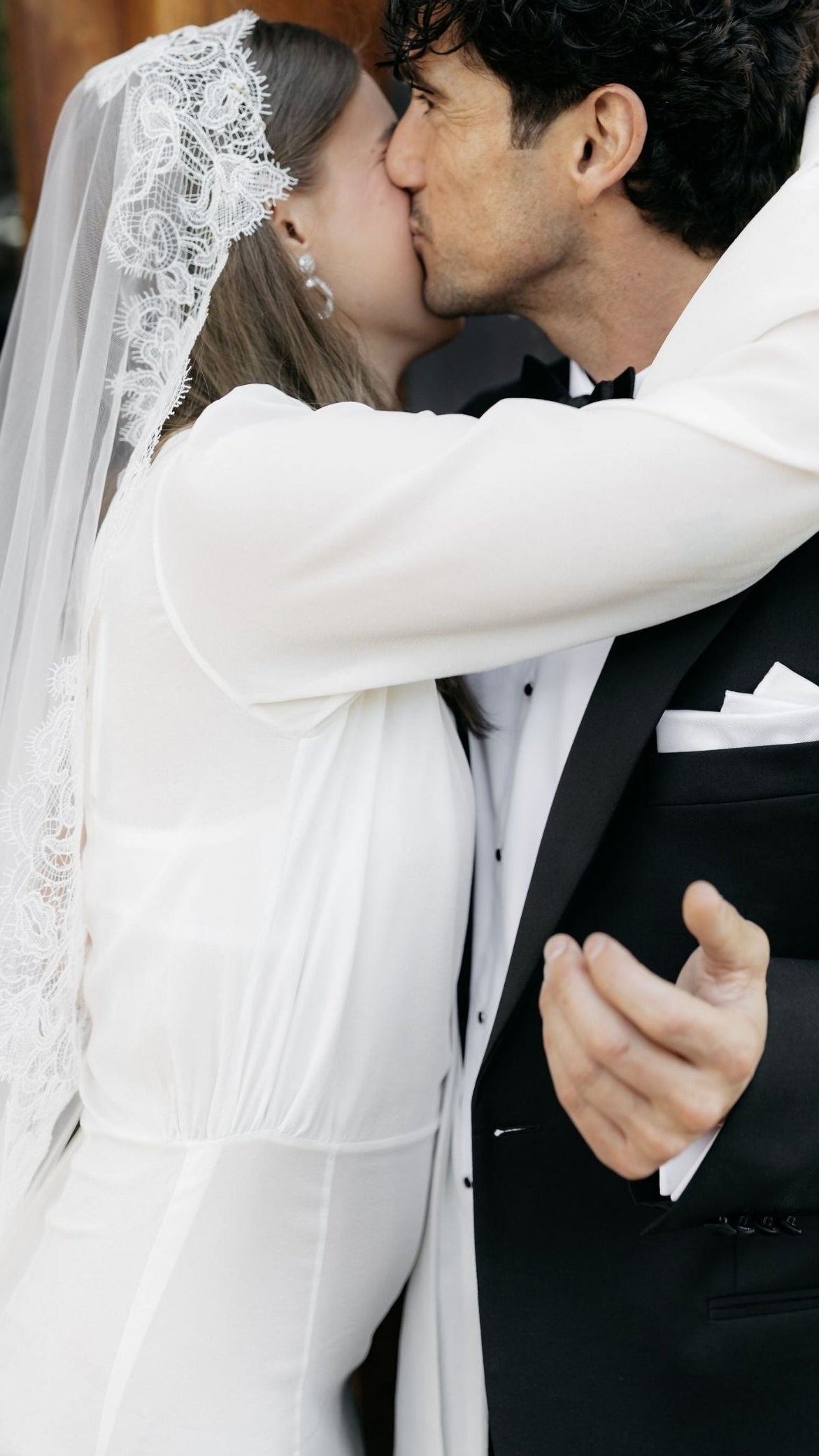 Carded Lace Wedding Veil