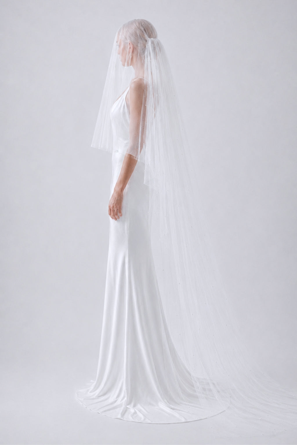 PEARL WEDDING VEIL