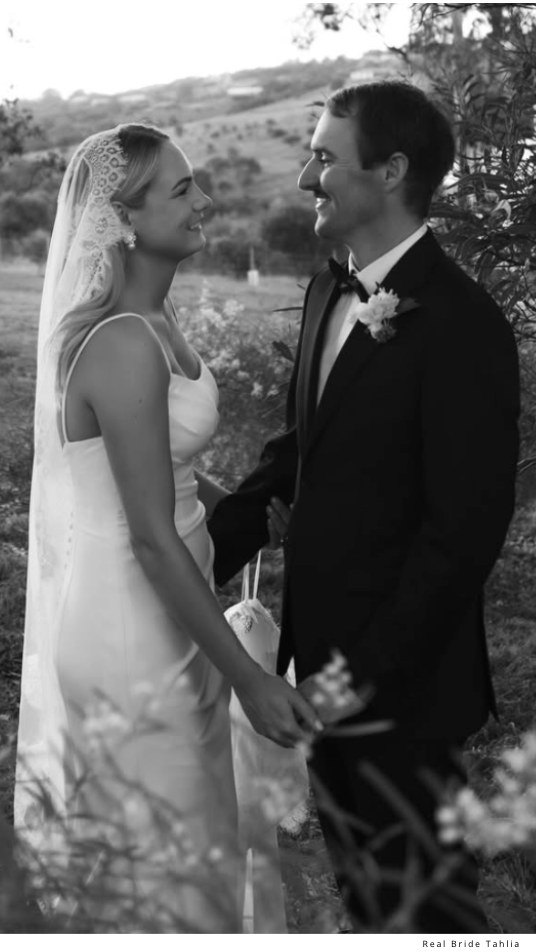 FLORAL LACE MANTILLA WEDDING VEIL