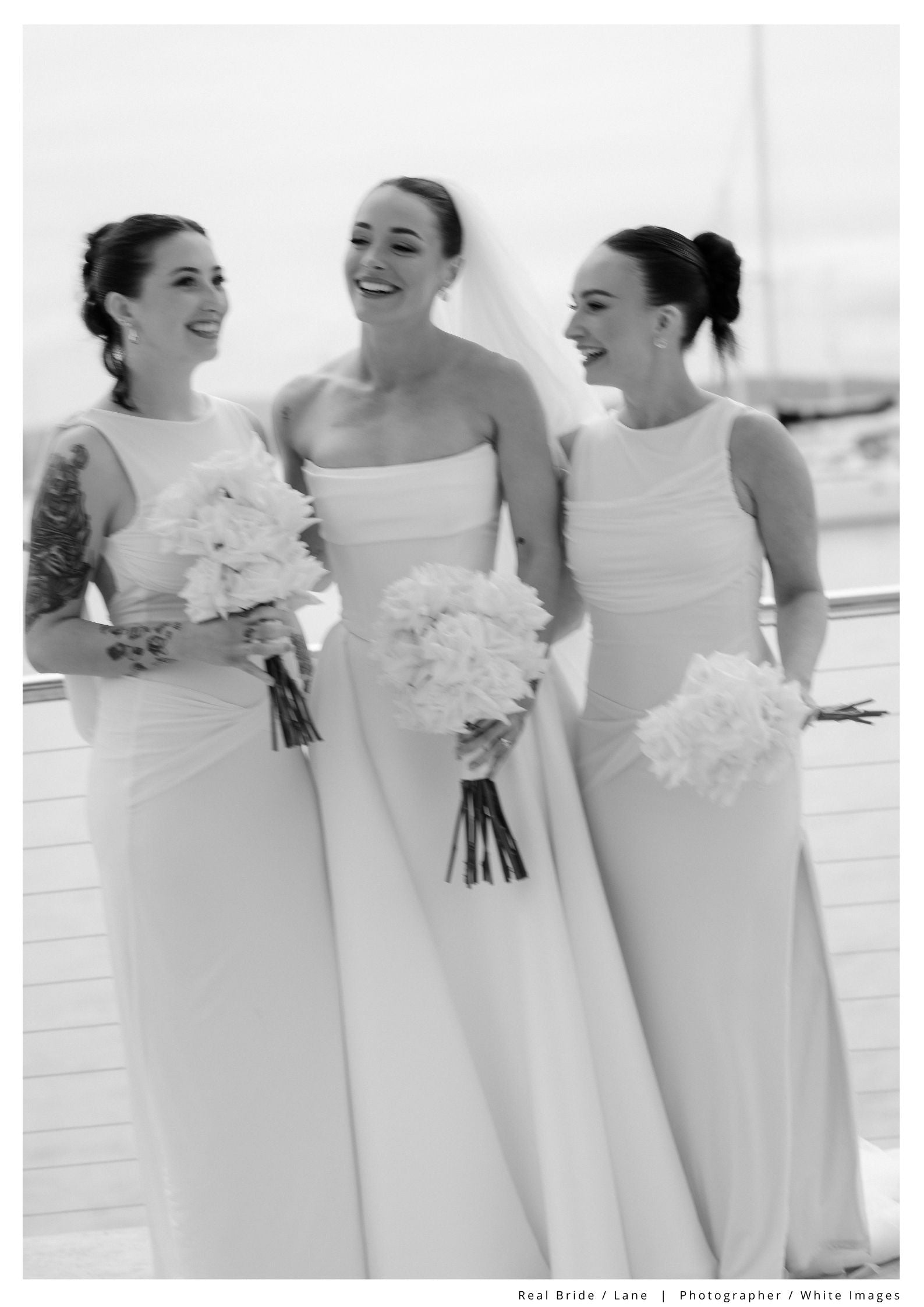 SIMPLE WEDDING VEIL WITH BLUSHER