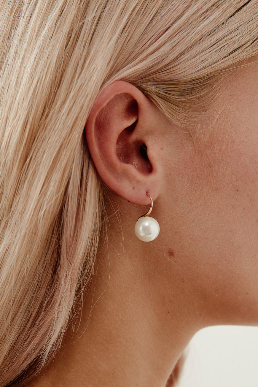 Pearl Drop Earrings Wedding in Rose Gold by Amelie George Bridal