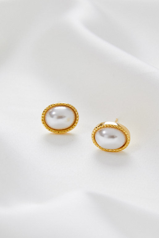 Vintage style bridal clearance earrings