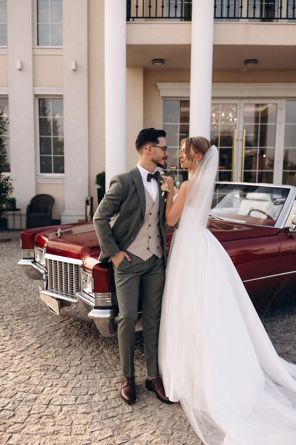 Wedding Earrings  — Wiktoria & Jakub’s Romantic Polish Wedding