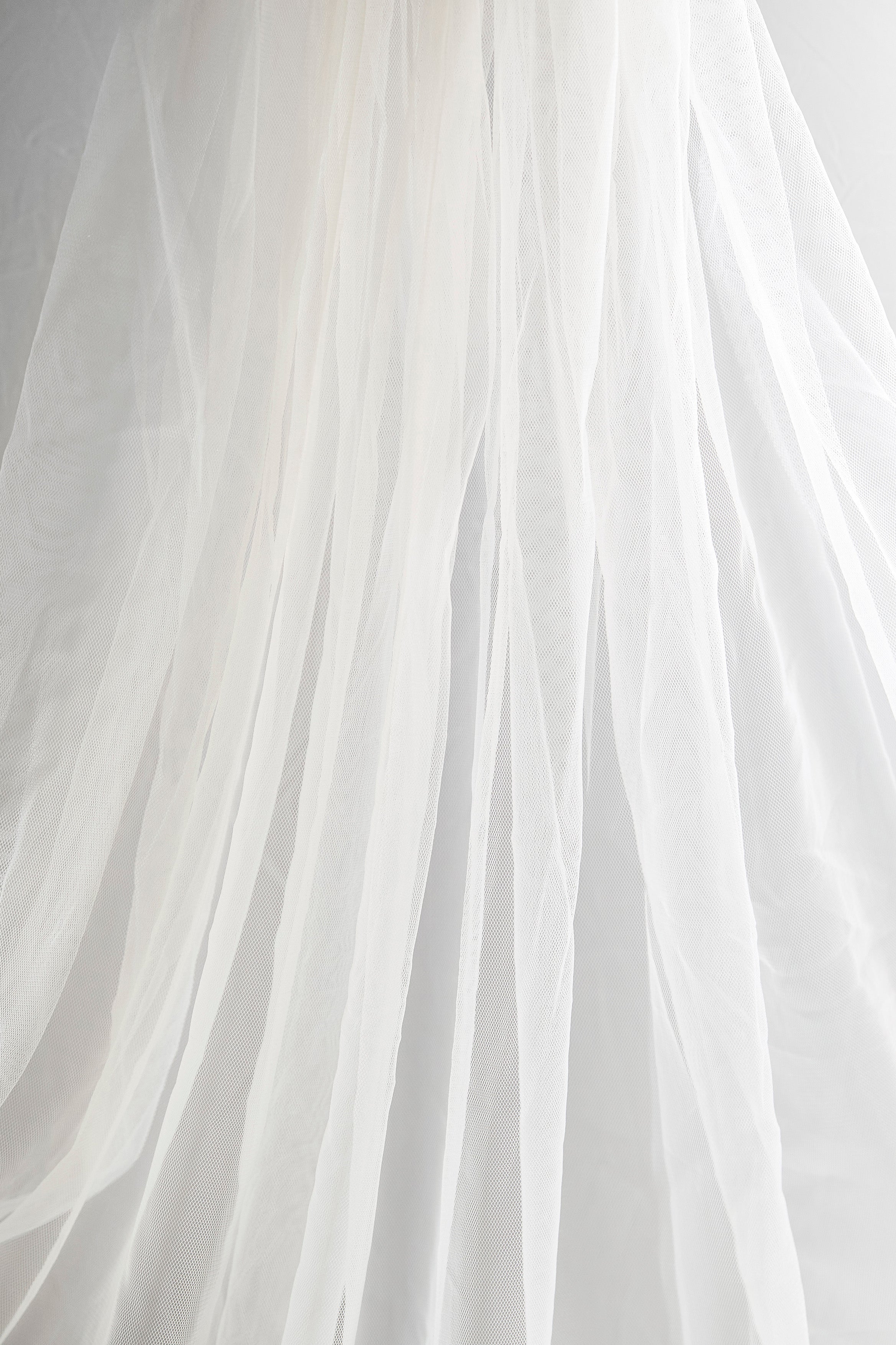 TULLE SAMPLE