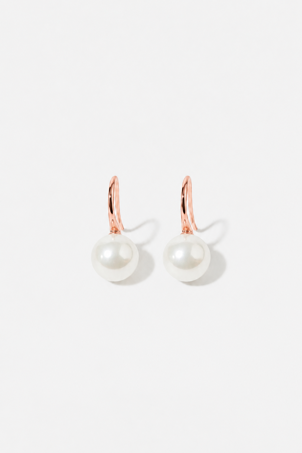 MILLIE - SINGLE PEARL WEDDING EARRINGS