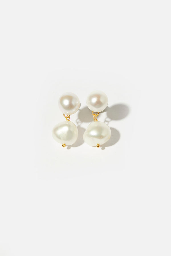 Romantic bridal jewelry - Freshwater pearl wedding earring