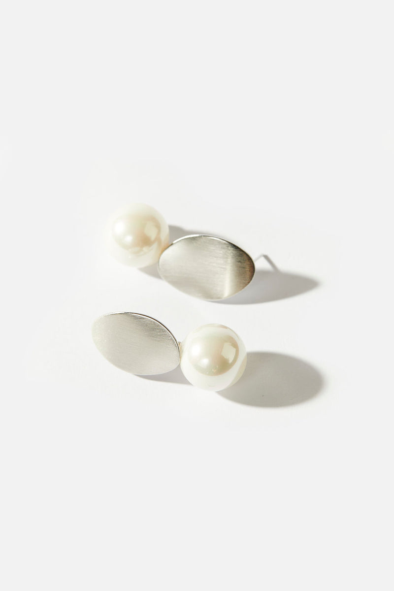 Elegant Kallista Silver Pearl Drop Bridal Earrings by Amélie George Bridal