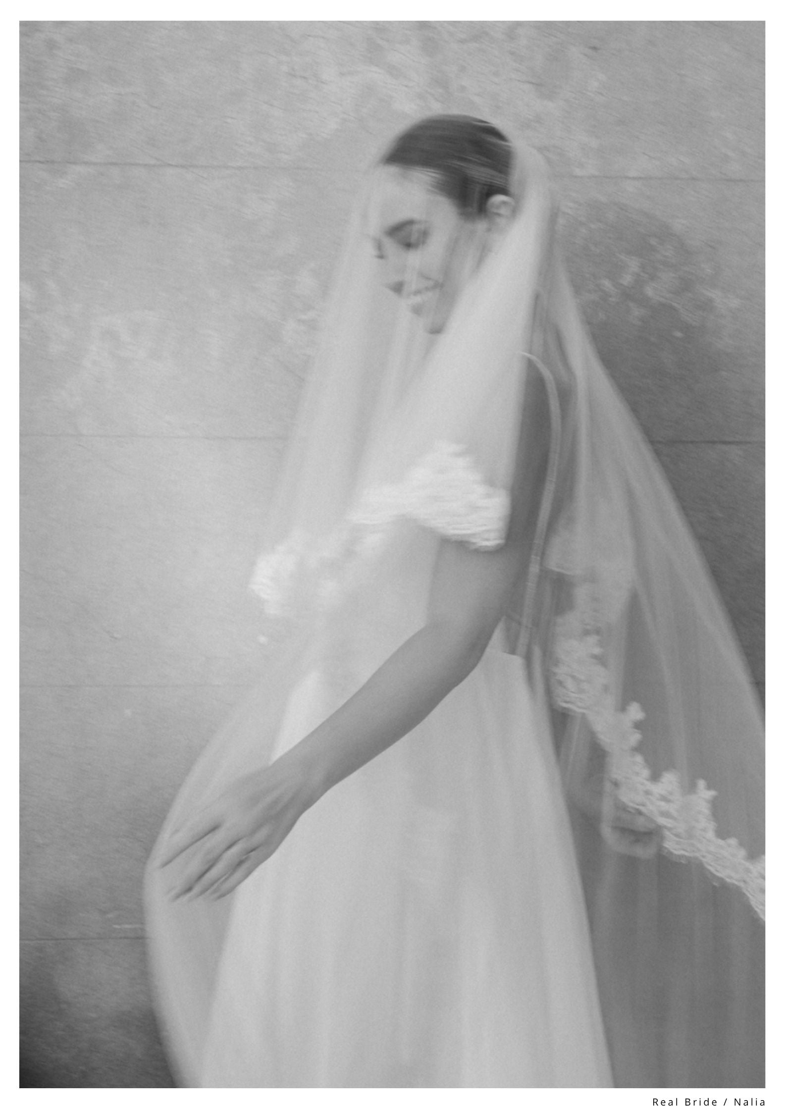 LACE WEDDING VEIL WITH BLUSHER