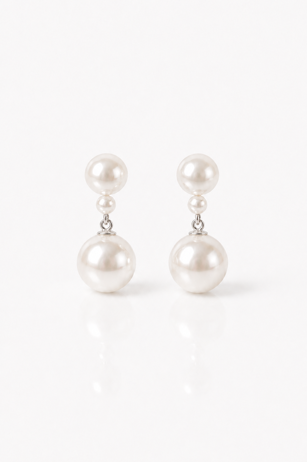 Classic Pearl Wedding Earrings in Silver