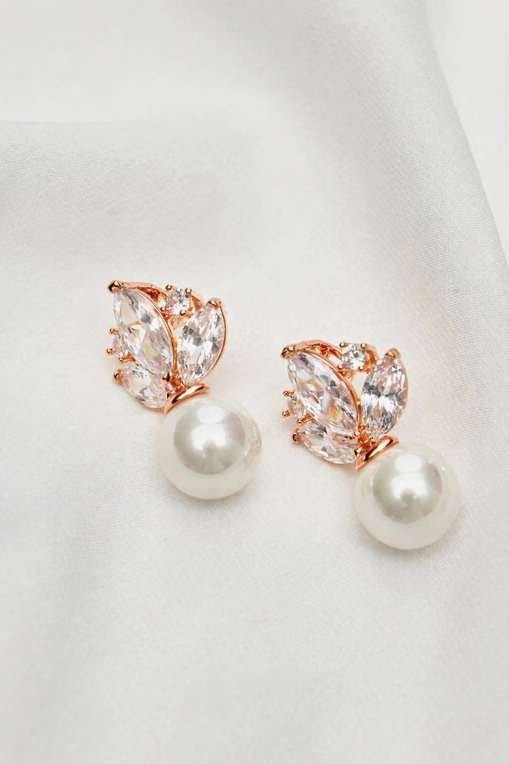 Rose Gold Wedding Earrings with Diamonds and Pearls