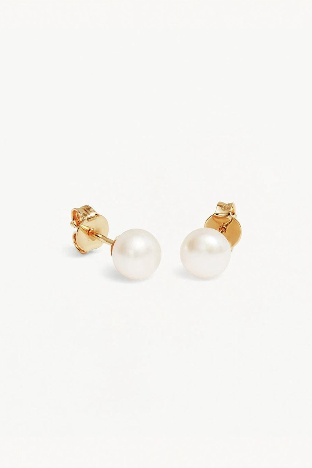 Freshwater Organic Pearl Stud Earrings 