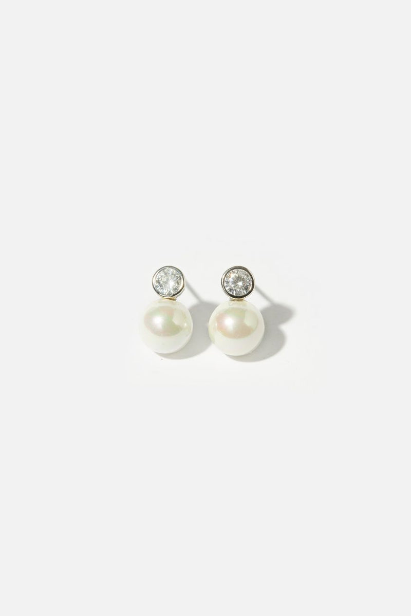 Timeless Silver and Pearl Bridal Earrings - Classic Beauty with Subtle Crystal Highlights