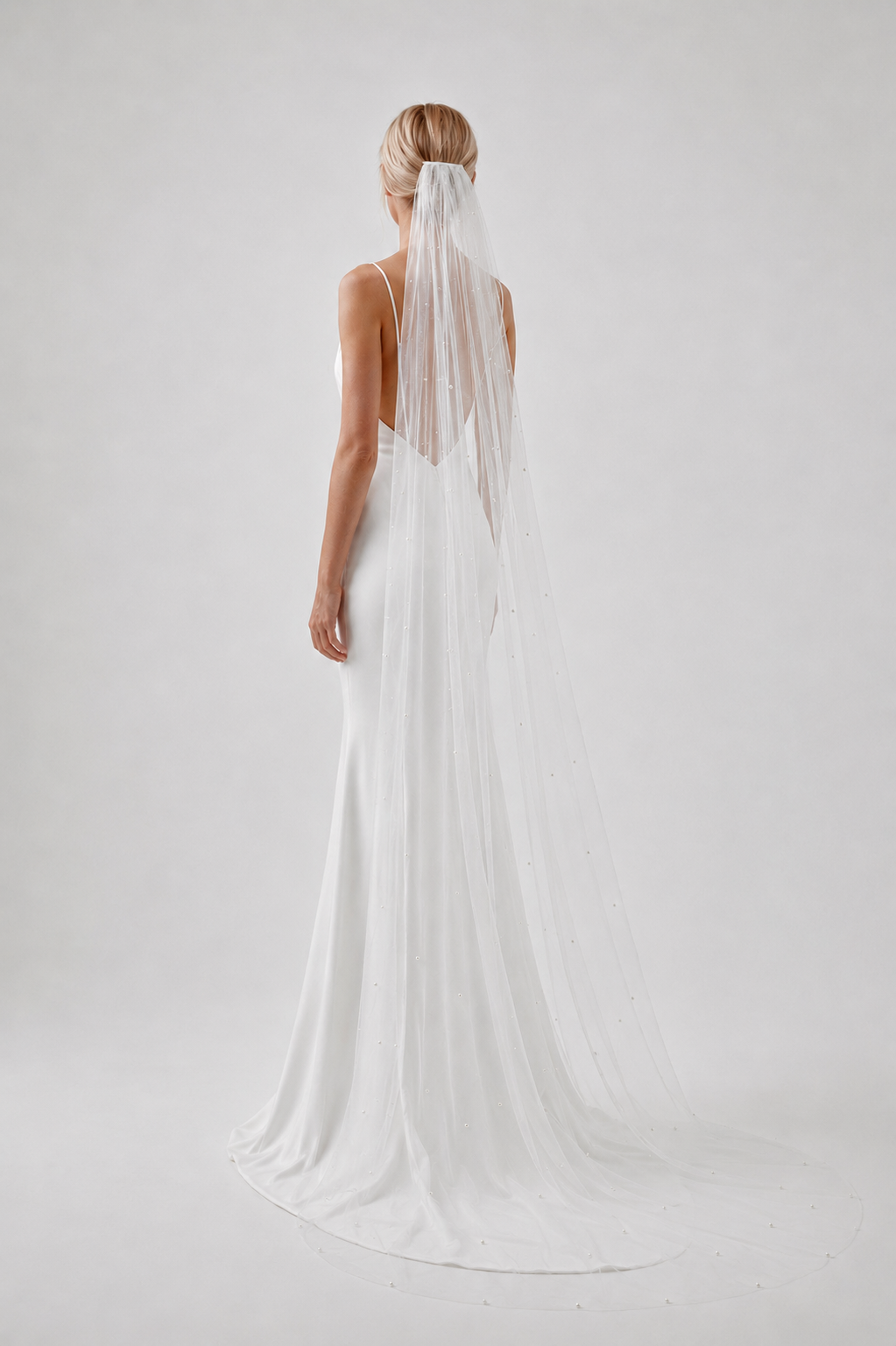 PEARL WEDDING VEIL