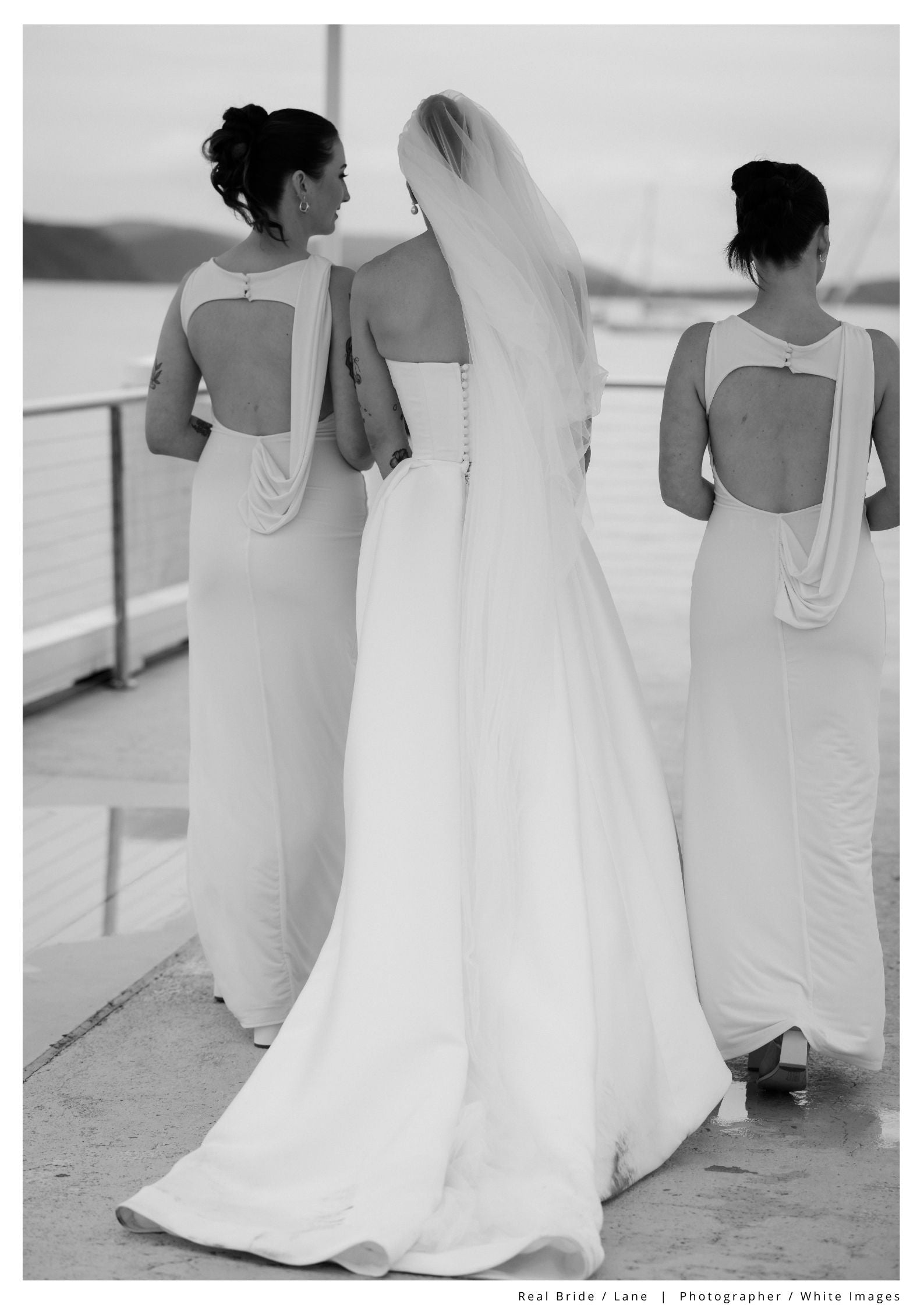 SIMPLE WEDDING VEIL WITH BLUSHER