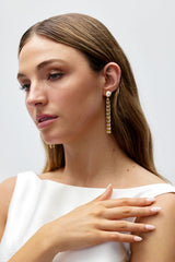 Bridal dangle earrings with pearls in Gold