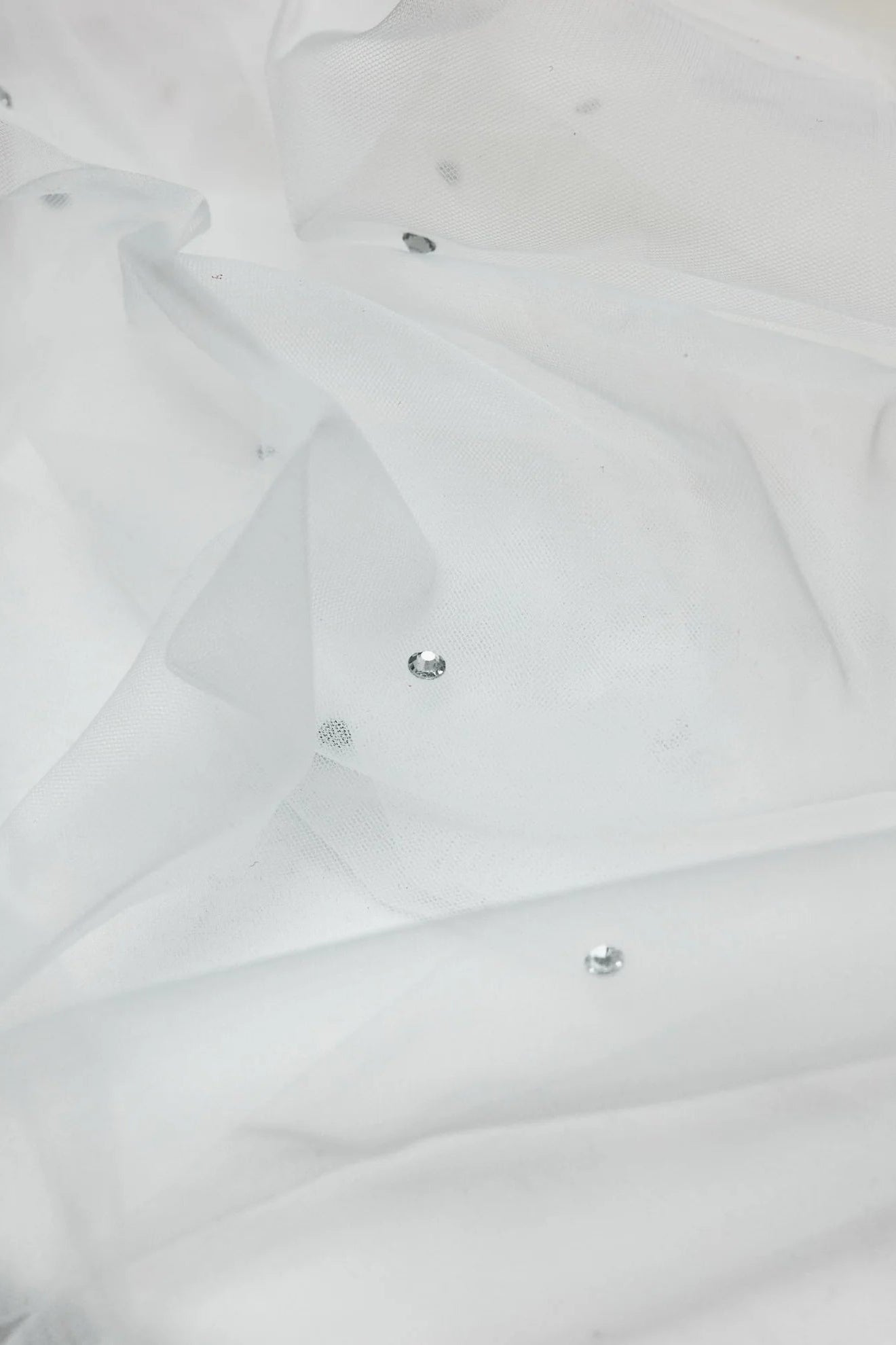 delicate bridal veil with crystals