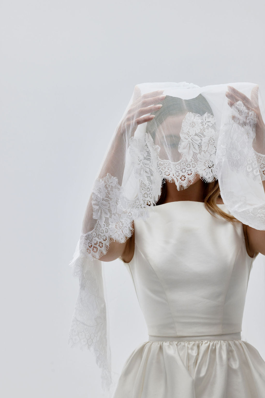lace wedding veil