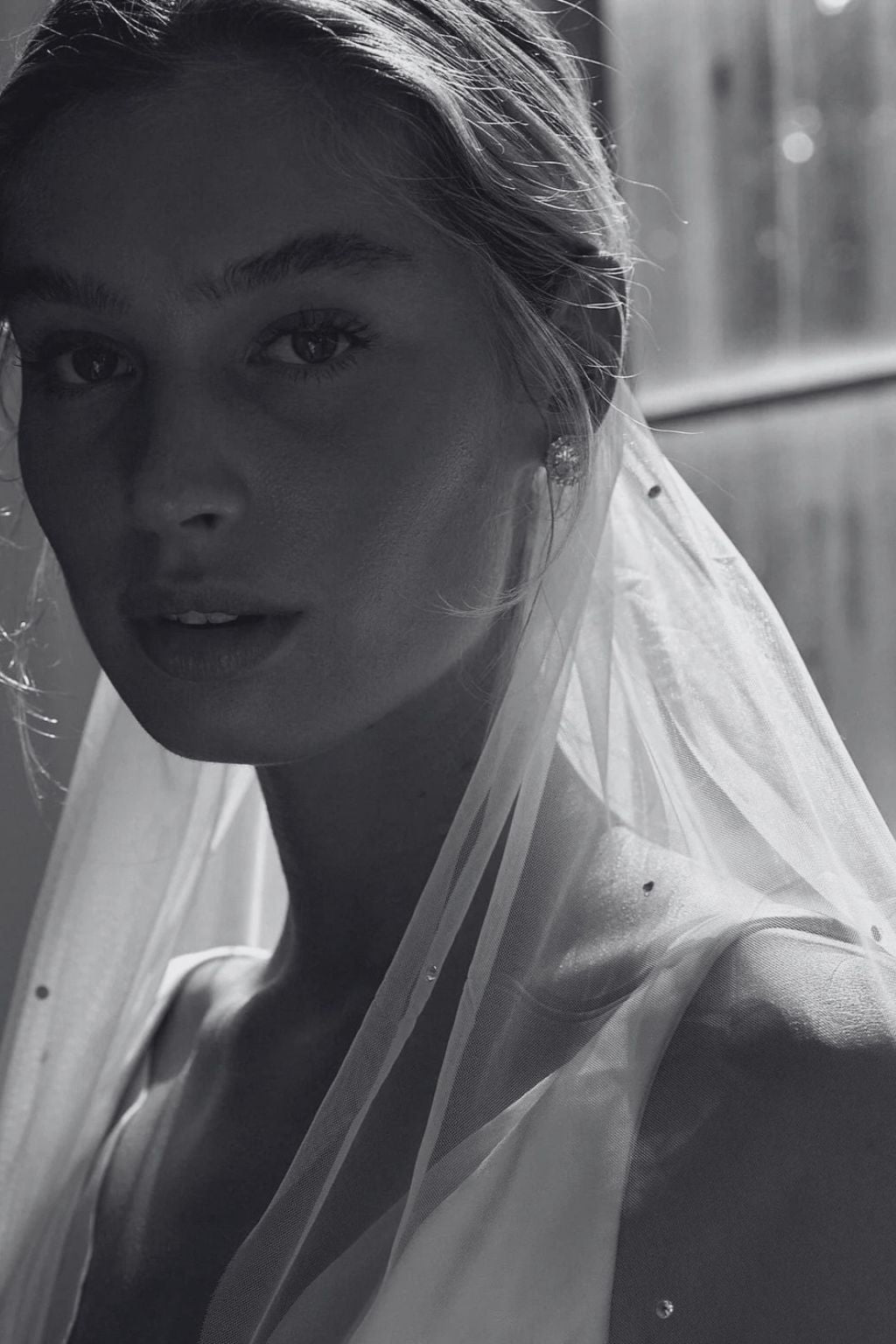Crystal Wedding Veil for modern brides 