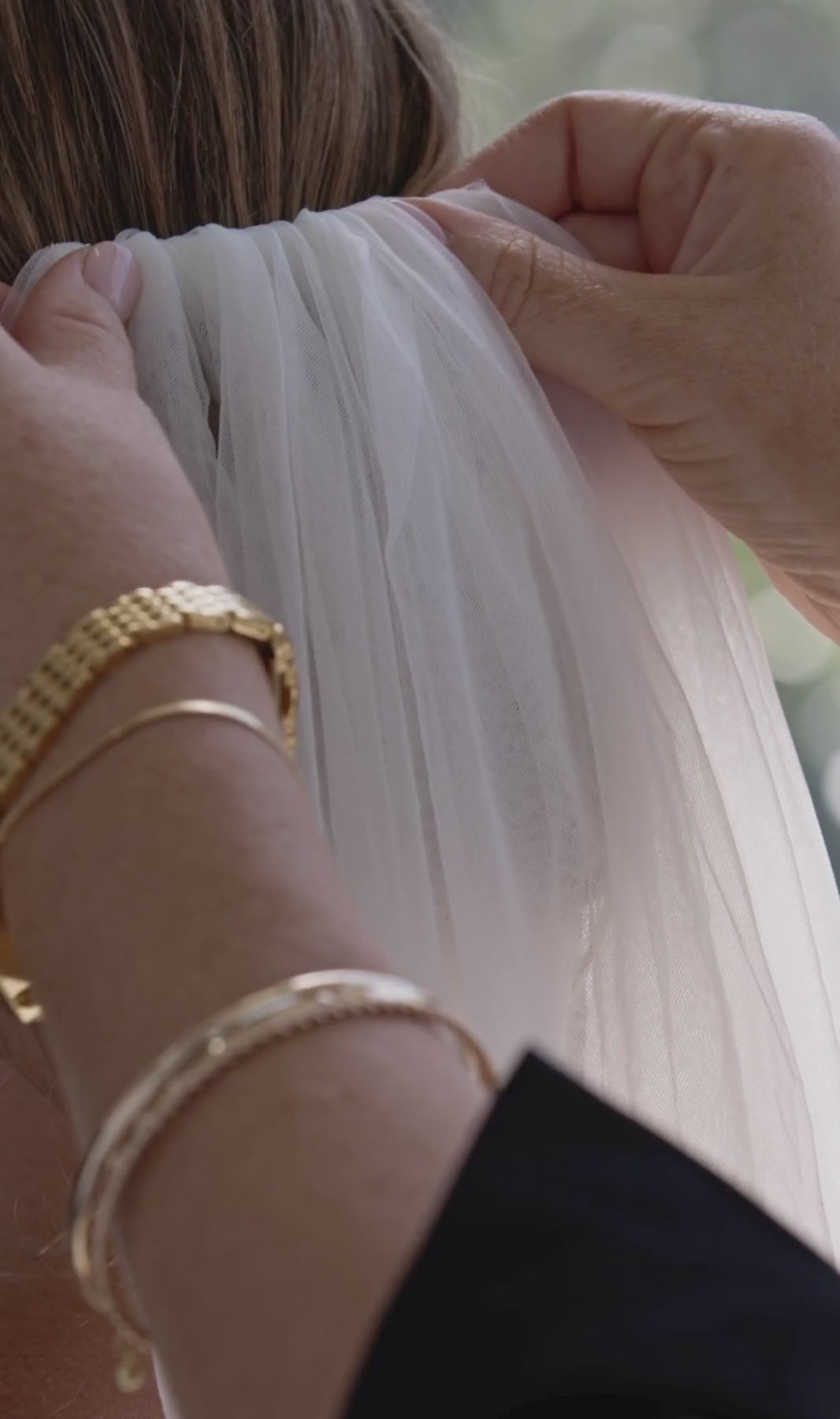 Video on how to wear your veil.