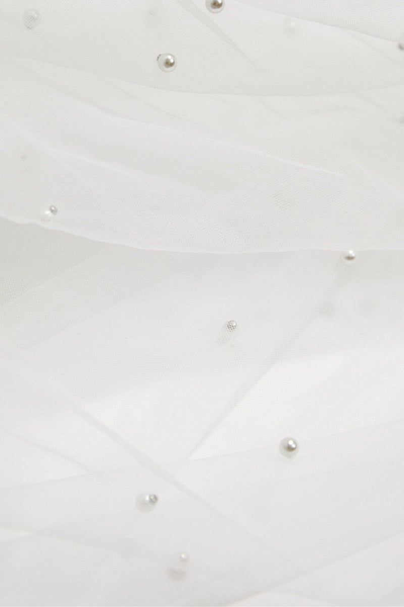 pearl veil wedding tulle close up