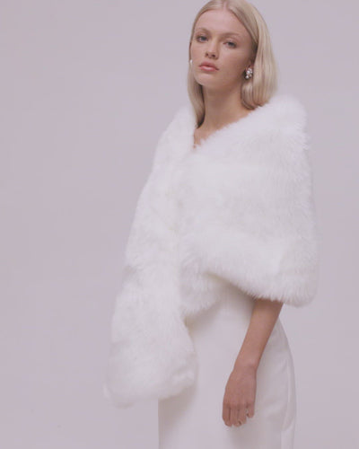 Video of Wedding Fur Shawl