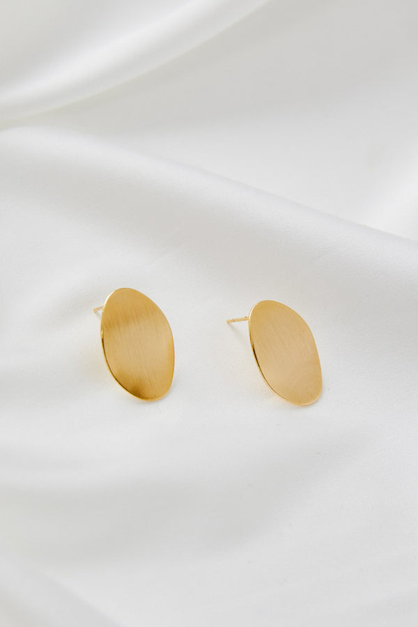 Modern Gold Bridesmaid Earrings by Amelie George Bridal.jpg