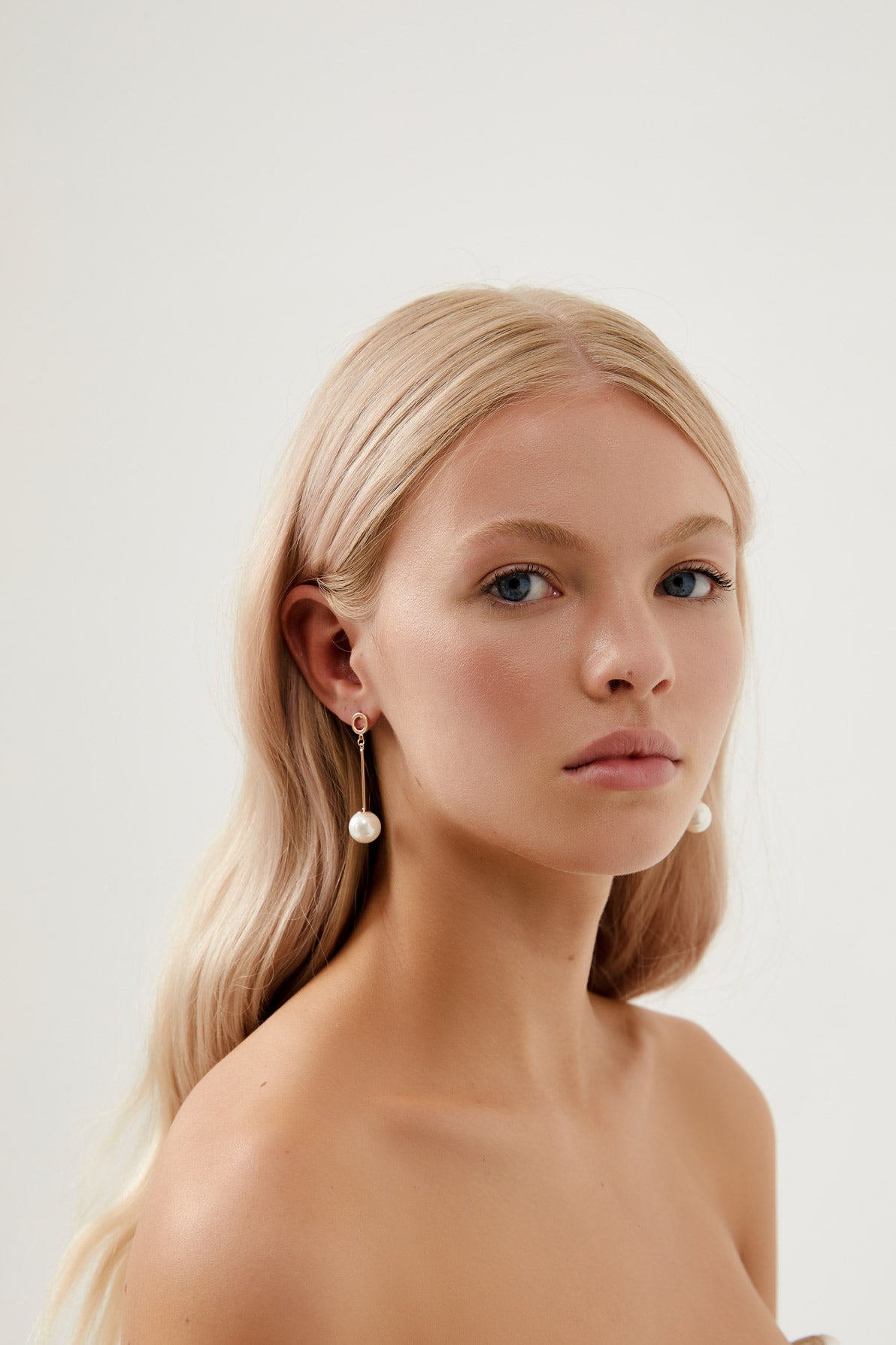 Strapless Wedding Dress Jewelery in Rose Gold, by Amelie George Bridal 