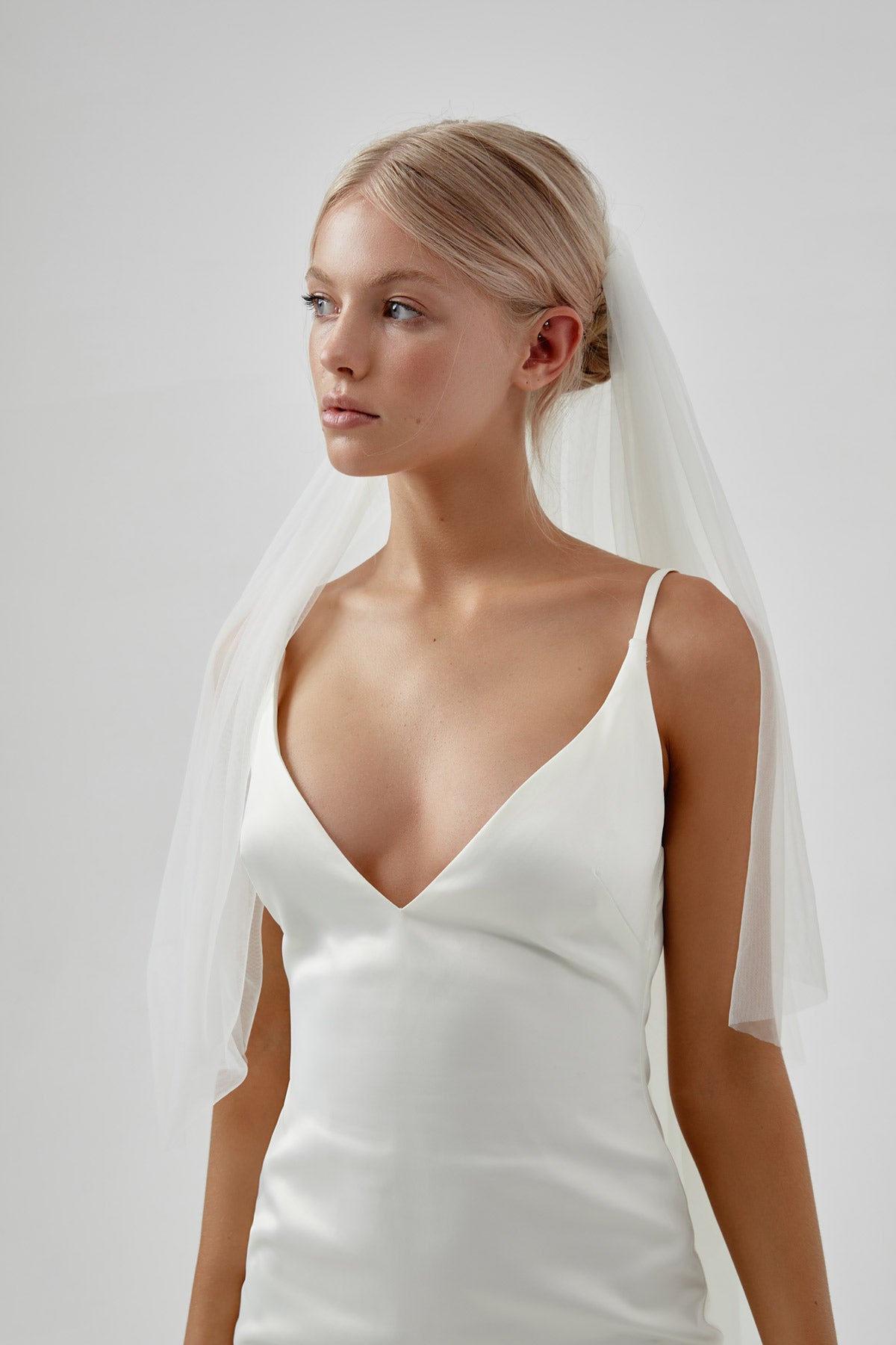 Tulle Wedding Veil With Blusher