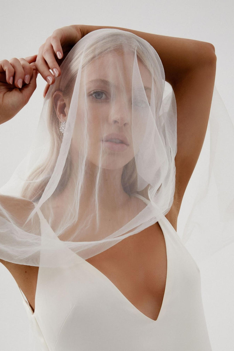 Simple Champagne Short Wedding Veils Blusher Veil ACC1083